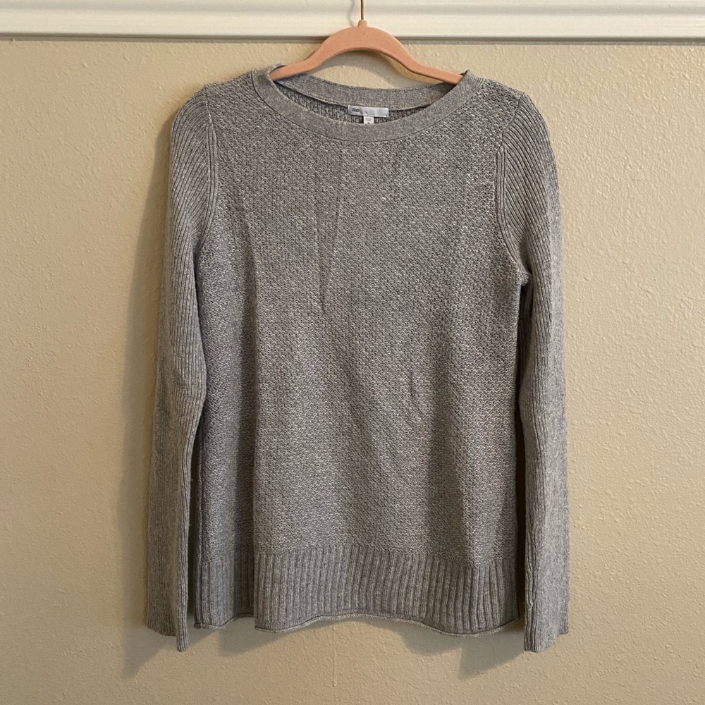 Gap pullover crew neck sweater